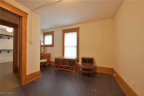 1362 W 61 Street Cleveland OH 44102