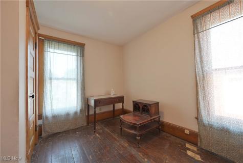 1362 W 61 Street Cleveland OH 44102