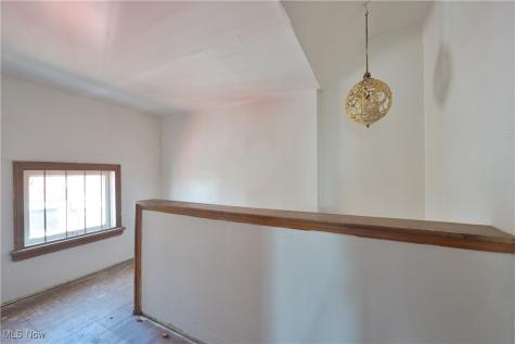 1362 W 61 Street Cleveland OH 44102