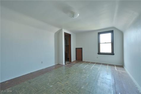 1362 W 61 Street Cleveland OH 44102