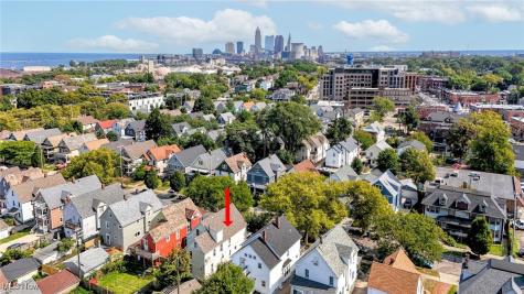 1362 W 61 Street Cleveland OH 44102