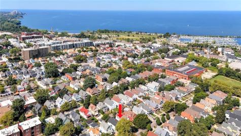 1362 W 61 Street Cleveland OH 44102