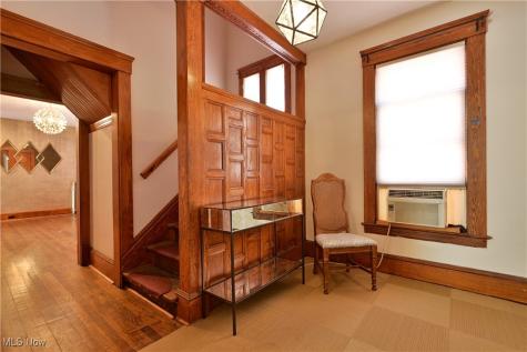 1362 W 61 Street Cleveland OH 44102