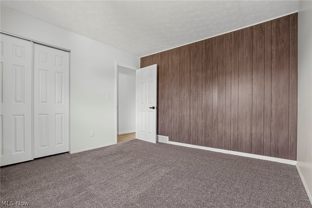 152 Kreiner Avenue Akron OH 44312
