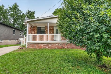 152 Kreiner Avenue Akron OH 44312