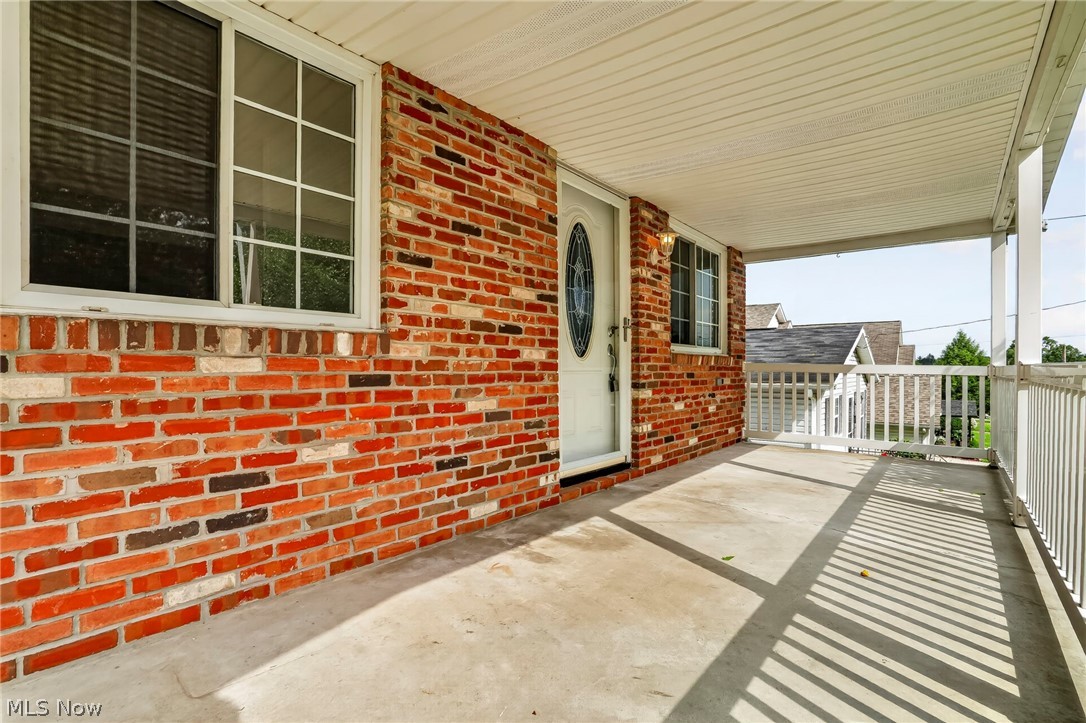 152 Kreiner Avenue Akron OH 44312