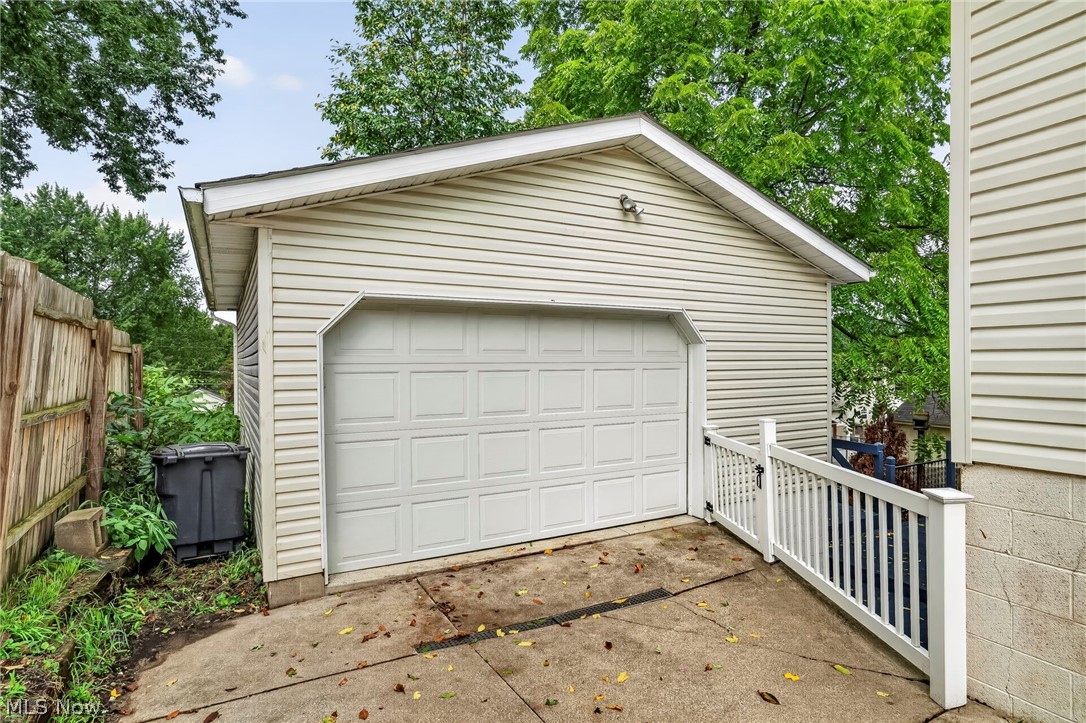 152 Kreiner Avenue Akron OH 44312