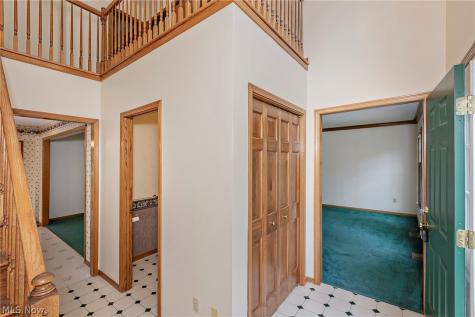 350 Branford Lane Richmond Heights OH 44143