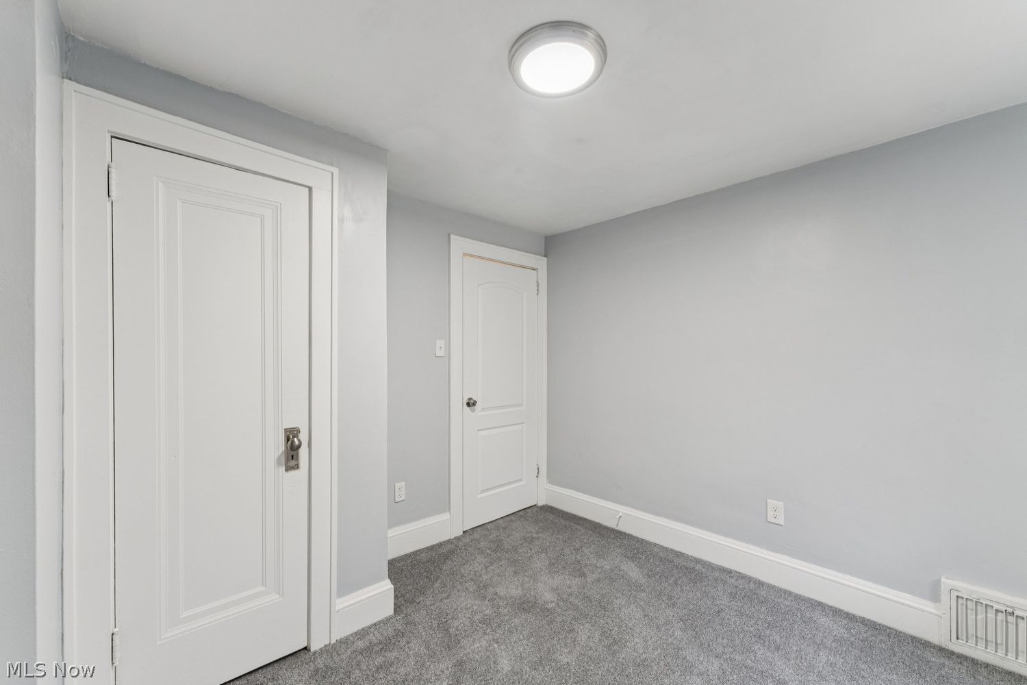 1387 Dietz Avenue Akron OH 44301