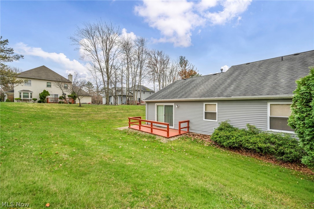 9841 Brookline Oval Strongsville OH 44136