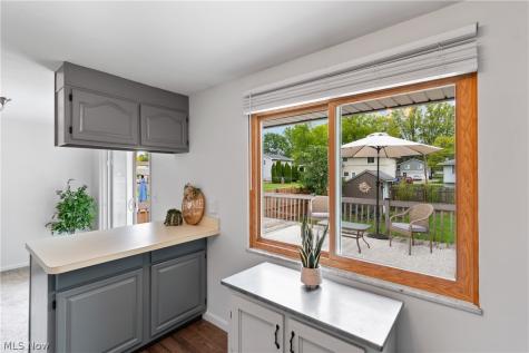 13665 Starlite Drive Brook Park OH 44142