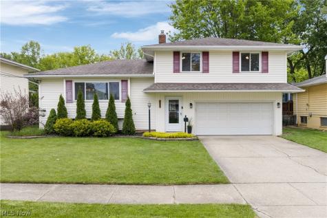 13665 Starlite Drive Brook Park OH 44142