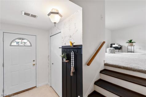 13665 Starlite Drive Brook Park OH 44142