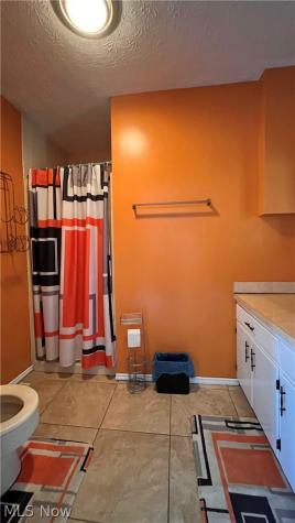 1766 Longwood Drive Mayfield Heights OH 44124