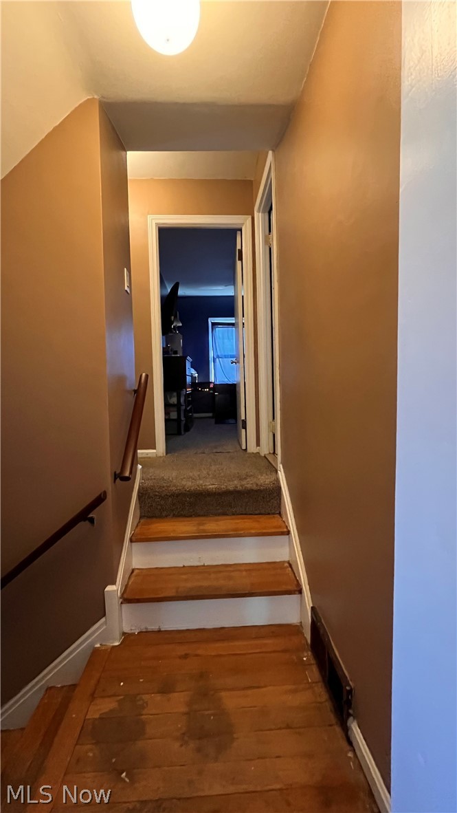 1766 Longwood Drive Mayfield Heights OH 44124