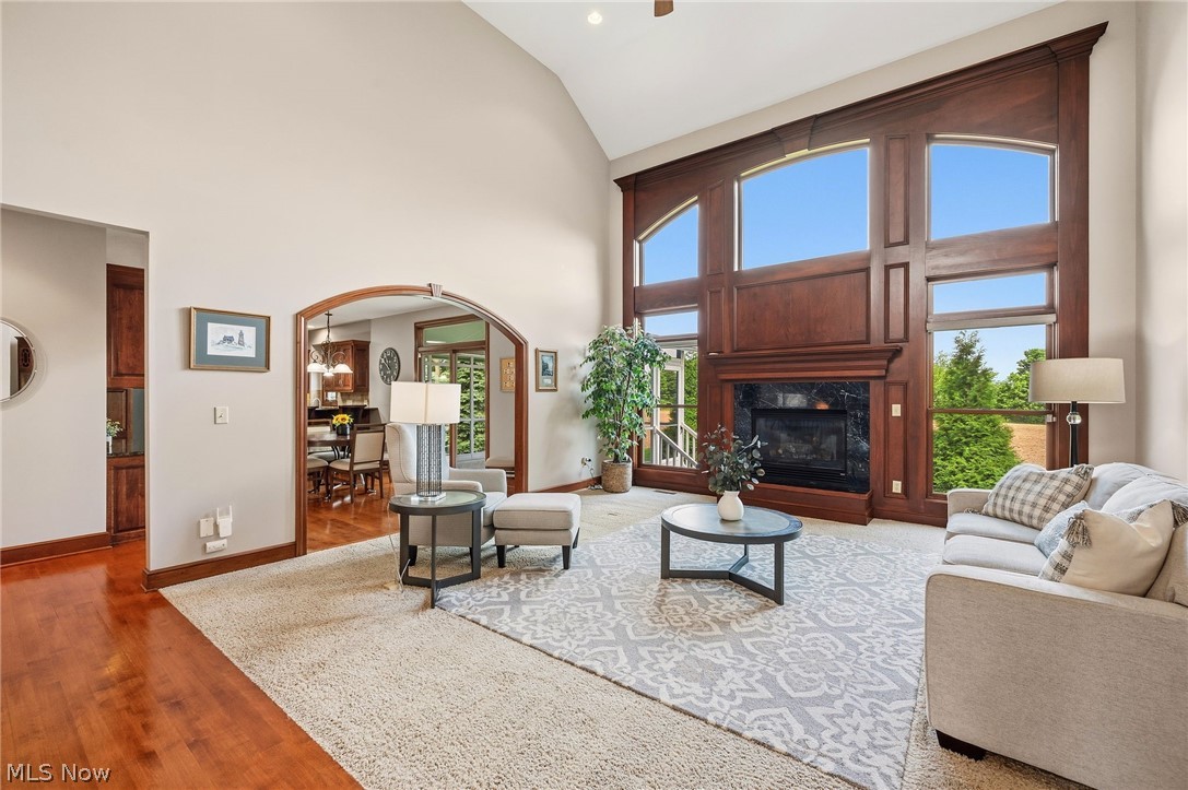 318 Edenmore Street Wadsworth OH 44281