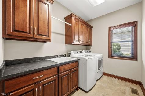 318 Edenmore Street Wadsworth OH 44281