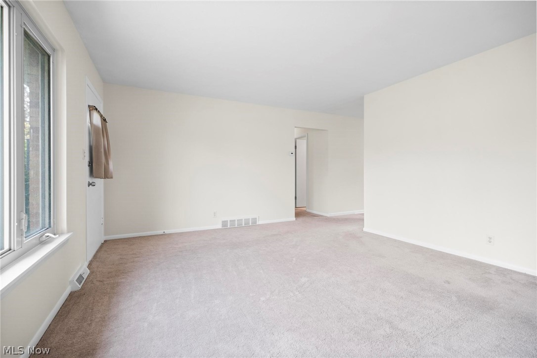 5928 Sweet Birch Drive Bedford Heights OH 44146