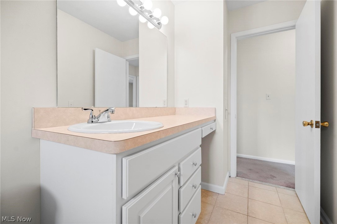 5928 Sweet Birch Drive Bedford Heights OH 44146