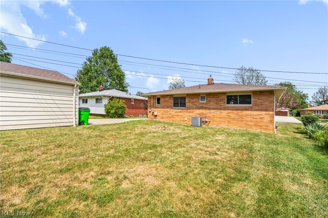 5928 Sweet Birch Drive Bedford Heights OH 44146