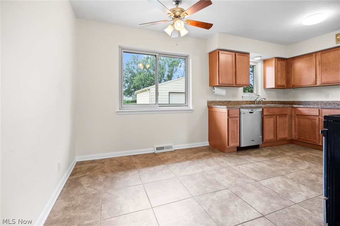 5928 Sweet Birch Drive Bedford Heights OH 44146