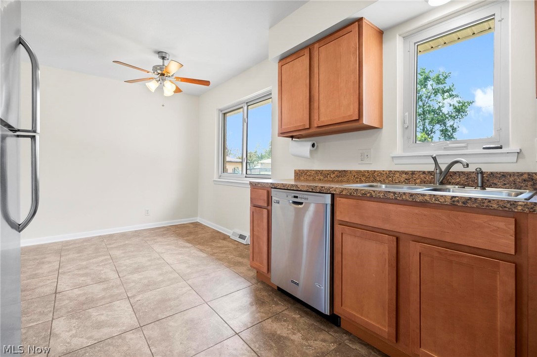 5928 Sweet Birch Drive Bedford Heights OH 44146