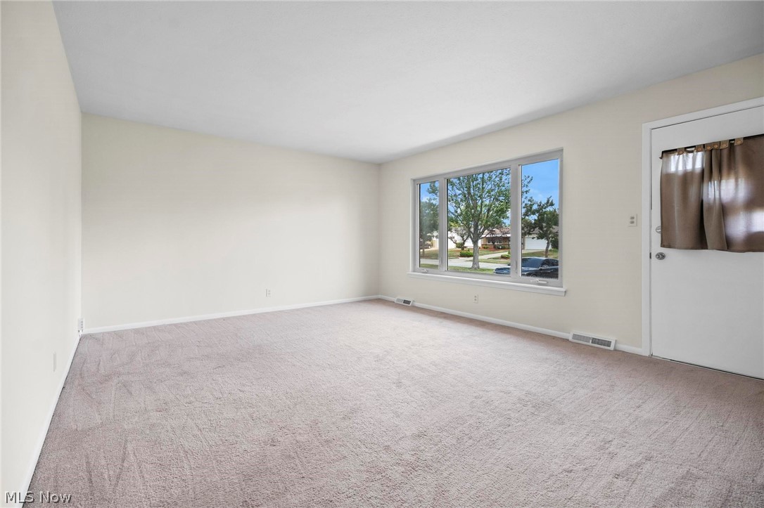 5928 Sweet Birch Drive Bedford Heights OH 44146