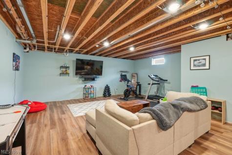 8815 Kelly Lane Streetsboro OH 44241