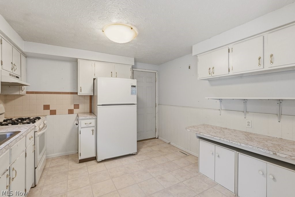 6160 Coyla Avenue NW Canal Fulton OH 44614