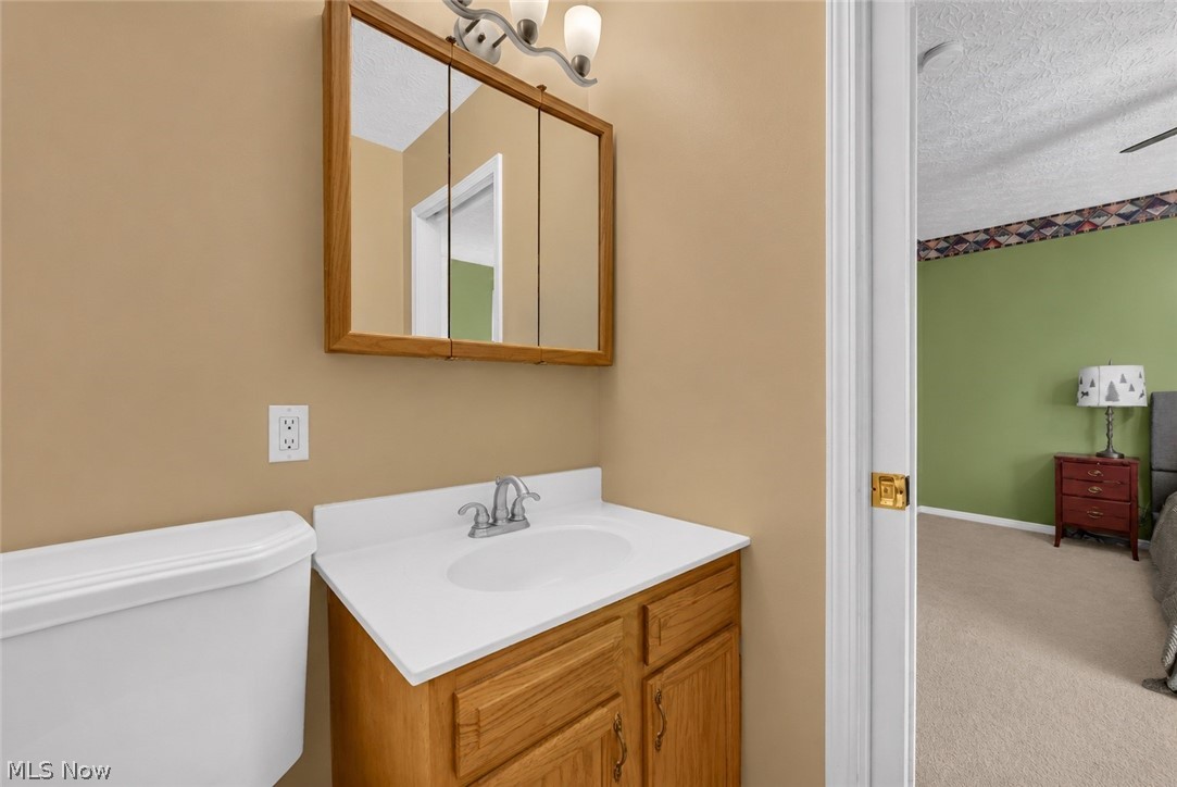 685 W Lake Street Ravenna OH 44266