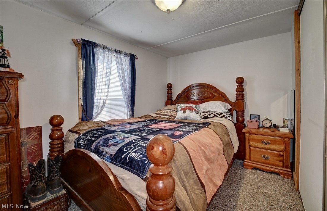 5931 Beagle Club Road Newcomerstown OH 43832