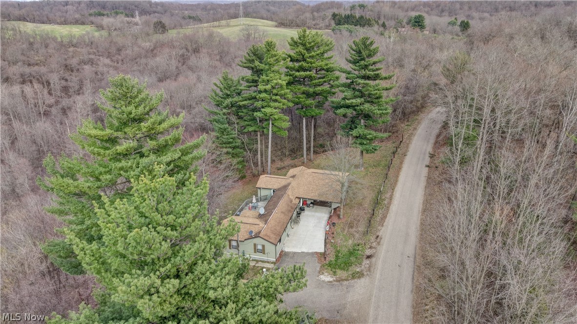 5931 Beagle Club Road Newcomerstown OH 43832