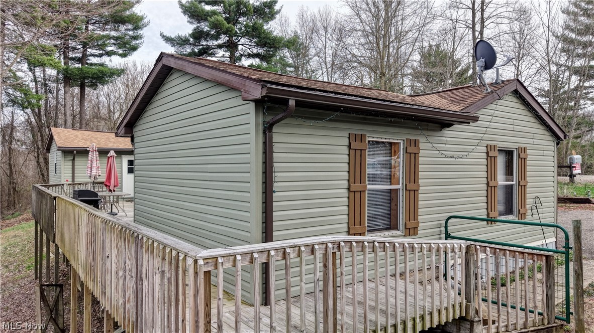 5931 Beagle Club Road Newcomerstown OH 43832
