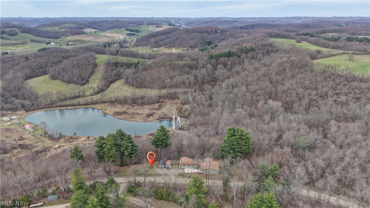 5931 Beagle Club Road Newcomerstown OH 43832