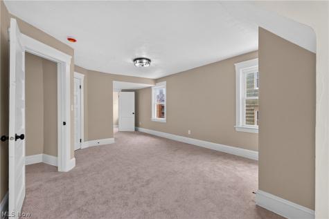 18104 Windward Road Cleveland OH 44119