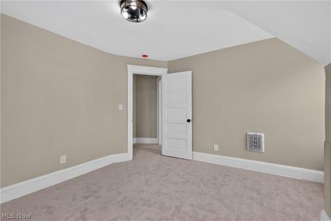 18104 Windward Road Cleveland OH 44119