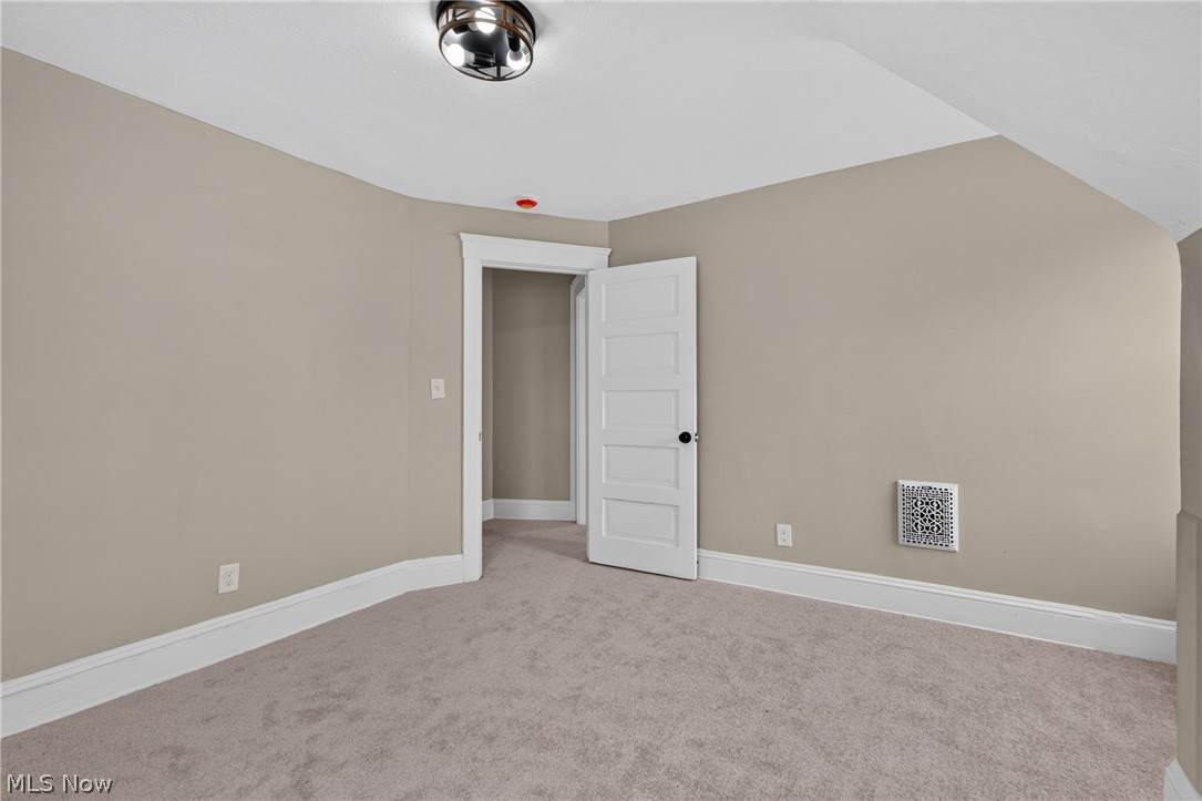 18104 Windward Road Cleveland OH 44119