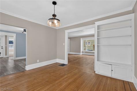 18104 Windward Road Cleveland OH 44119