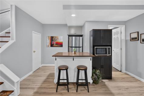 10828 Greenhaven Parkway Brecksville OH 44141