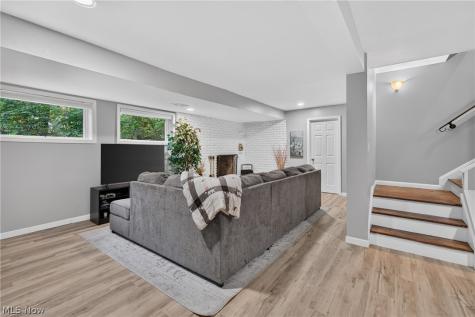 10828 Greenhaven Parkway Brecksville OH 44141