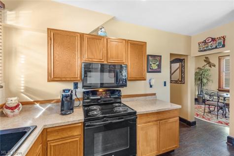471 Sumatra Avenue Akron OH 44305