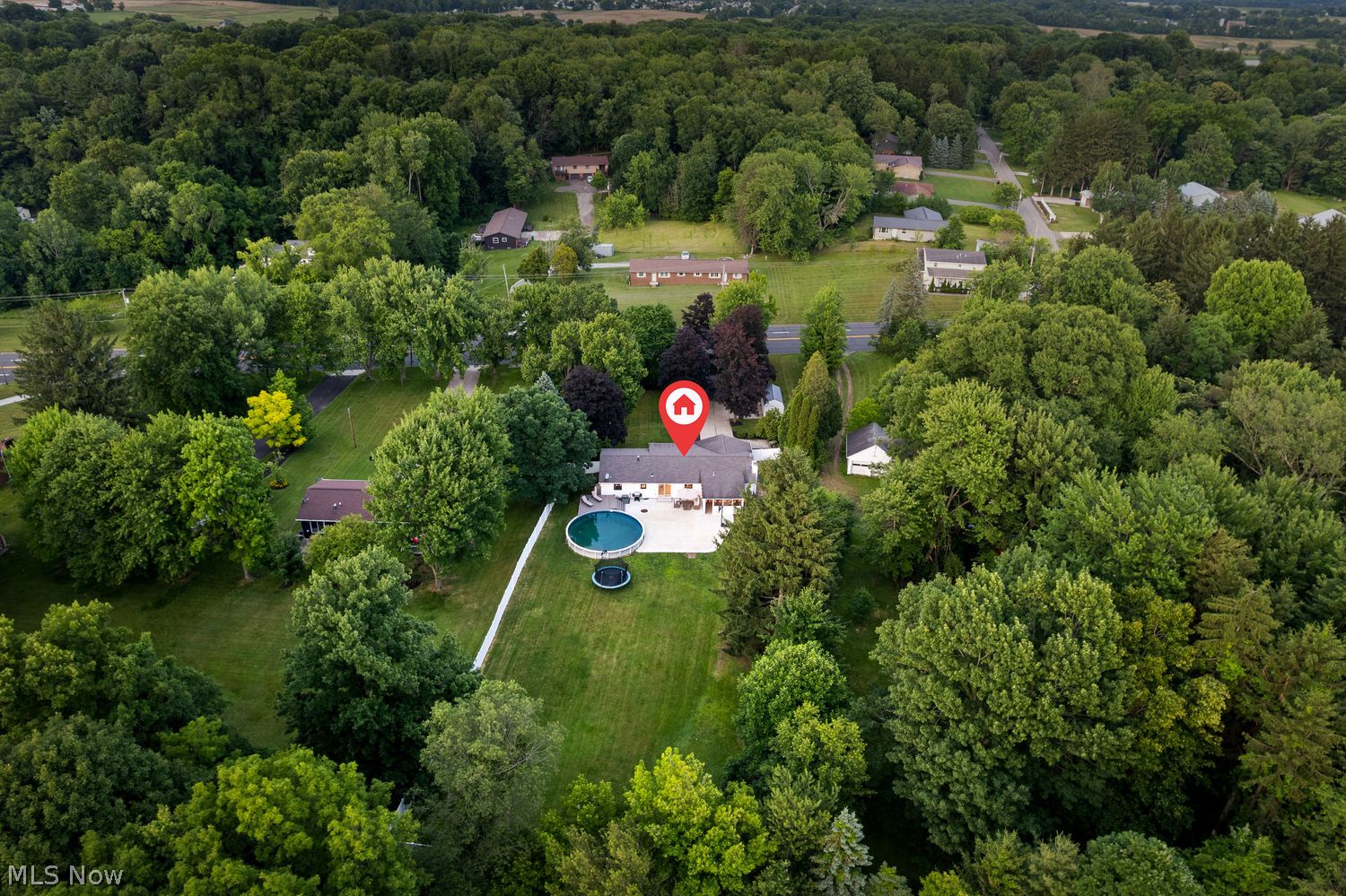 11449 Cleveland Avenue NW Uniontown OH 44685
