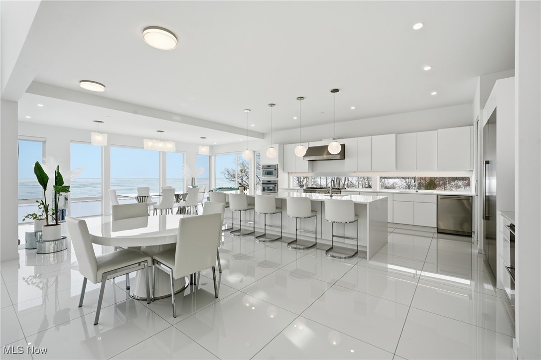 12345 Lake Shore Boulevard Bratenahl OH 44108