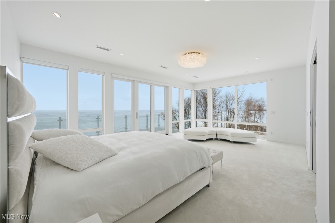 12345 Lake Shore Boulevard Bratenahl OH 44108