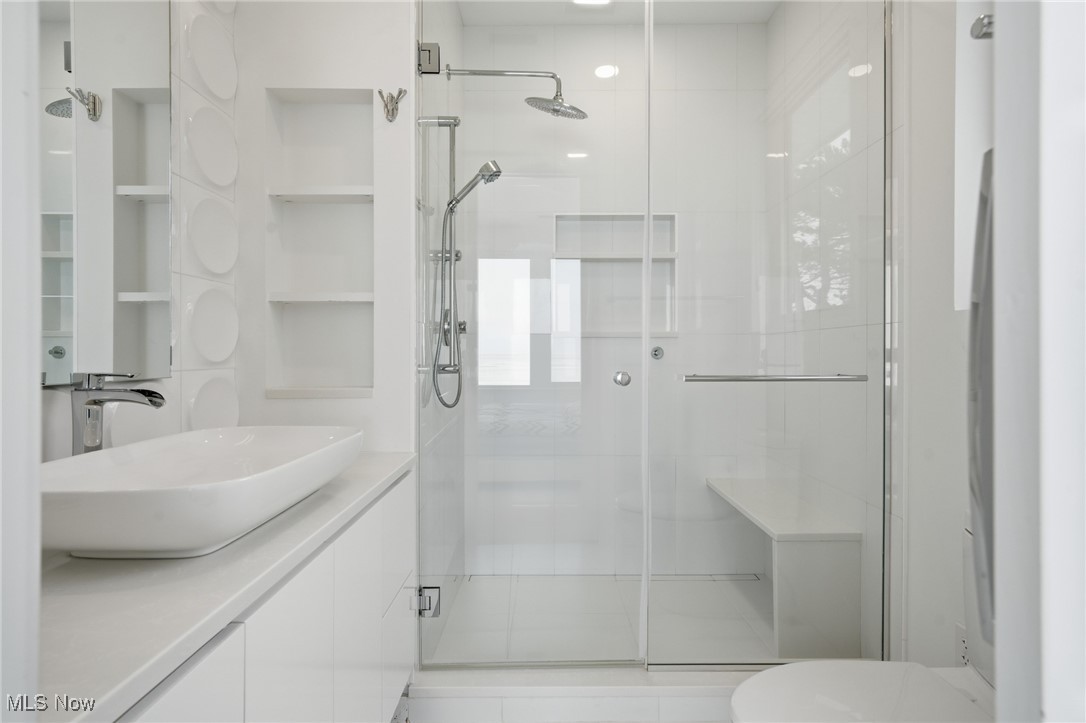 12345 Lake Shore Boulevard Bratenahl OH 44108