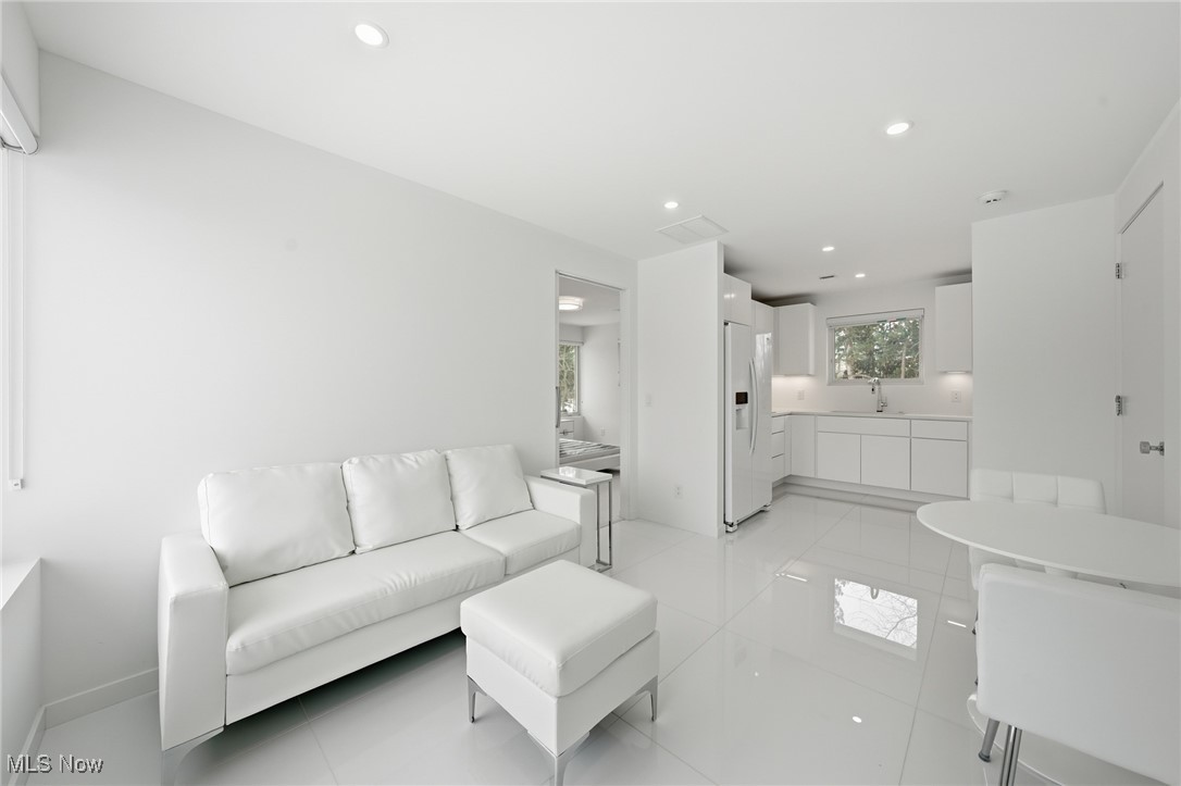 12345 Lake Shore Boulevard Bratenahl OH 44108