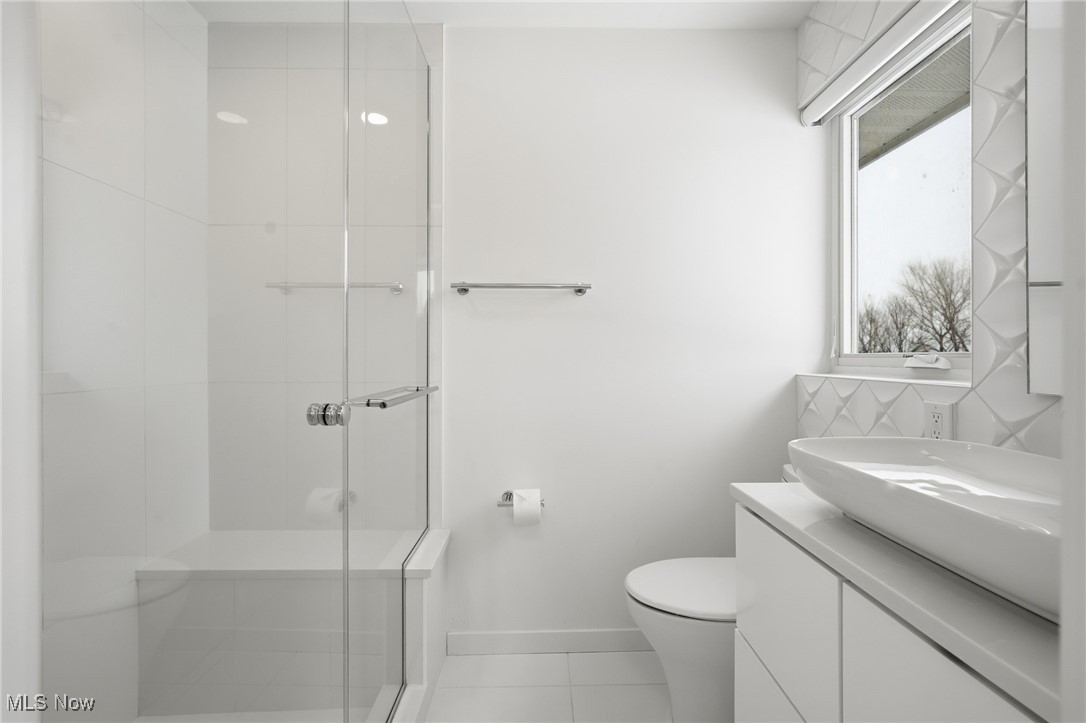 12345 Lake Shore Boulevard Bratenahl OH 44108