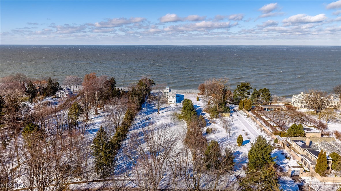 12345 Lake Shore Boulevard Bratenahl OH 44108