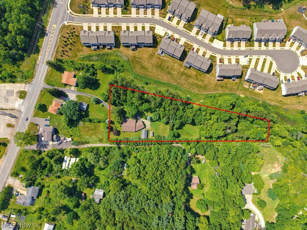 5048 Akron Cleveland Road Peninsula OH 44264