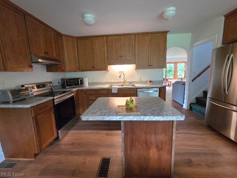 3221 Seifert Lewis Road Hubbard OH 44425